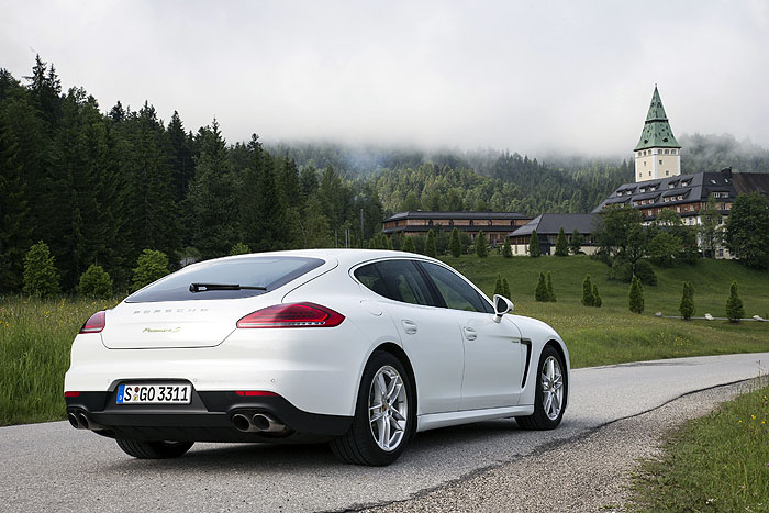 Top gestylt ins Weekend:Porsche Panamera